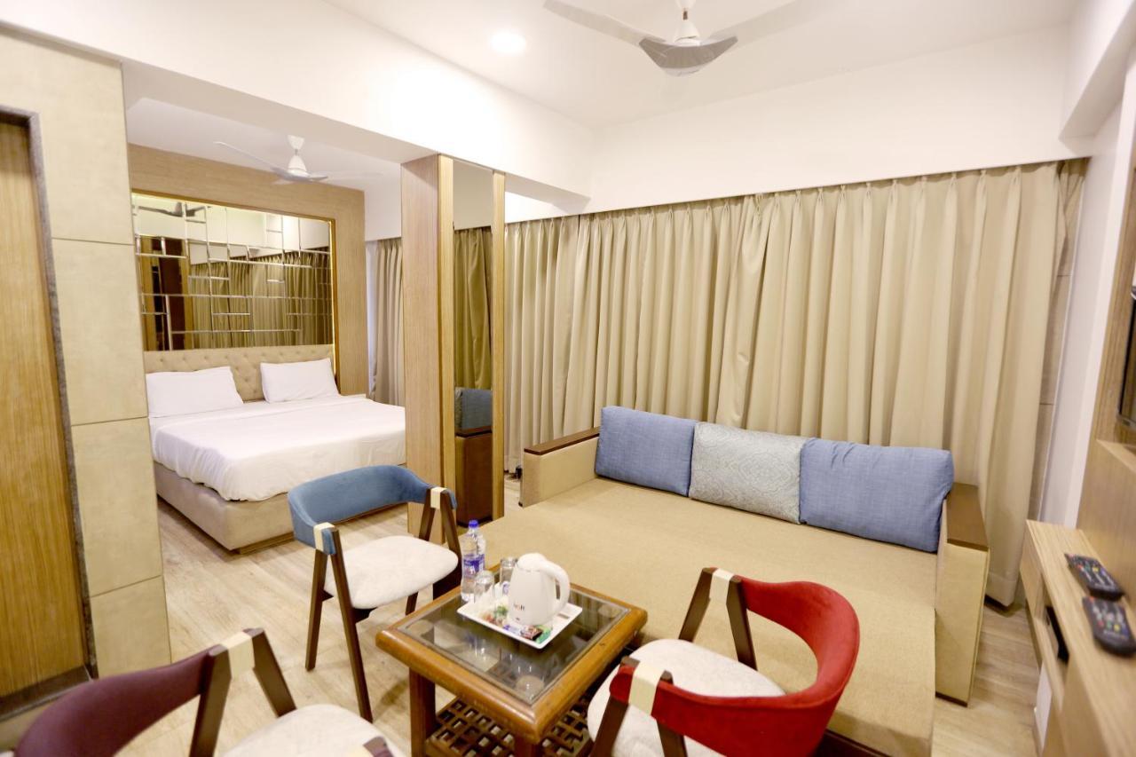 Hotel Sa Residency Mira-Bhayandar ภายนอก รูปภาพ